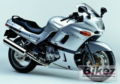 2004 Kawasaki ZZR 600 photo